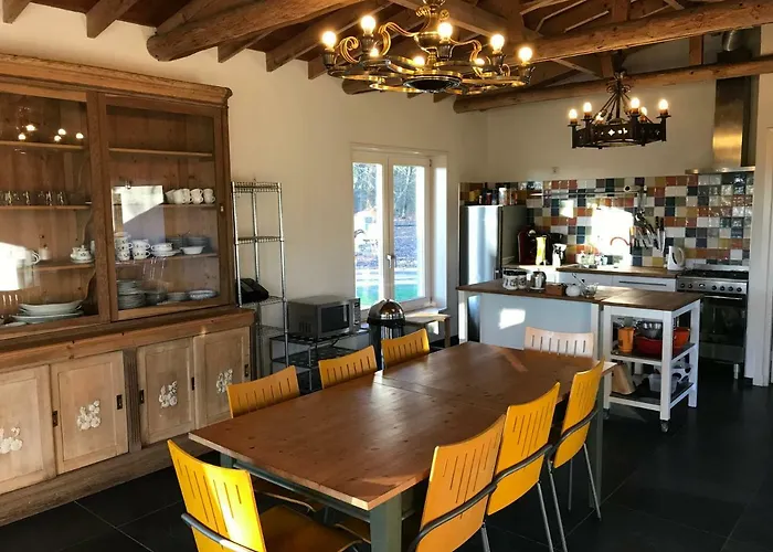 Het Atelier, Ruime Vrijstaande Vakantiewoning 200m2 Voor Maximaal 8 Personen レーンデ