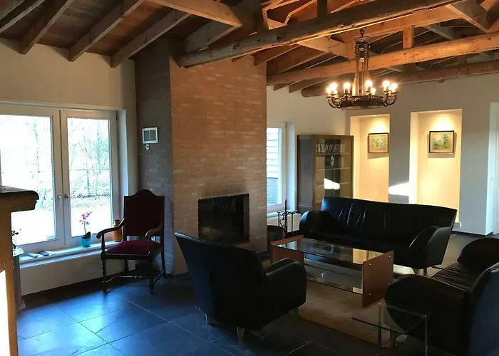 Het Atelier, Ruime Vrijstaande Vakantiewoning 200m2 Voor Maximaal 8 Personen *